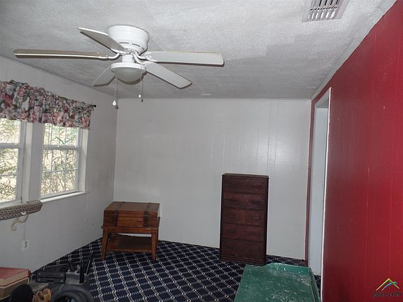 4th image of 103 Sunny Ln