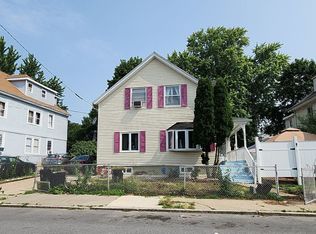 223 Northup St, Cranston, RI 02905