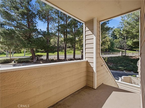 5th image of 24528 McBean Pkwy APT 30