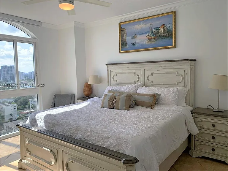 2080 S Ocean Dr #Penthouse 3 — Photo 7