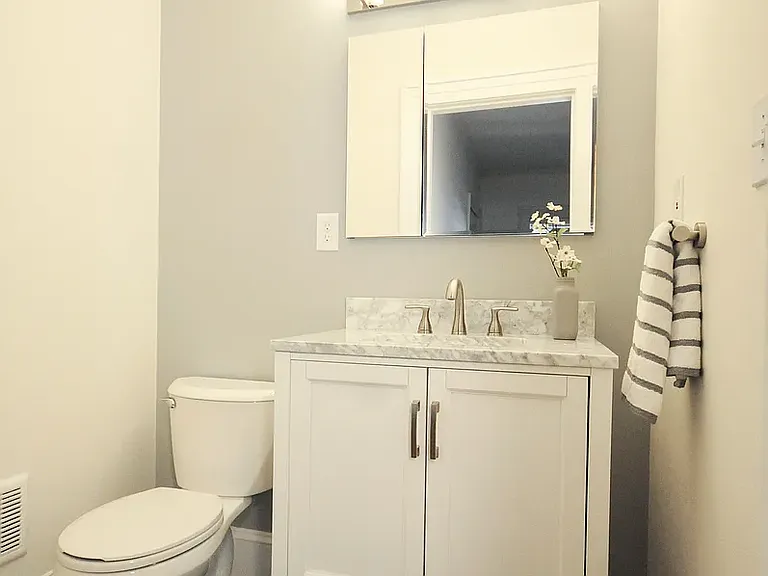 861 Durant Pl NE #1 — Photo 14