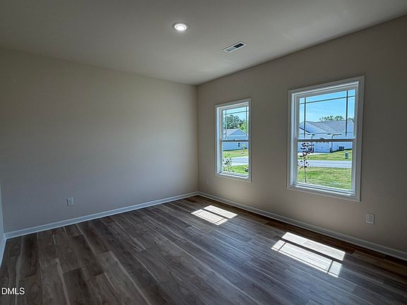 3rd image of 79 Flatland Dr