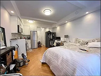 Rented by Bond New York