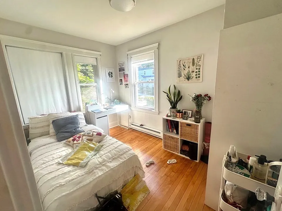23 Edison Ave #3