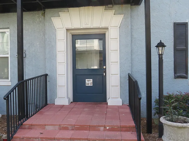 1935 San Marco Blvd #16 — Photo 3
