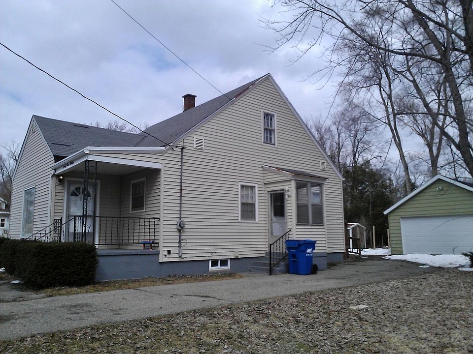 1st image of 2432 Hufford Ave NW
