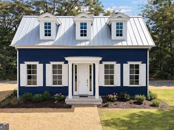 126 Morgan St, Senoia, GA 30276