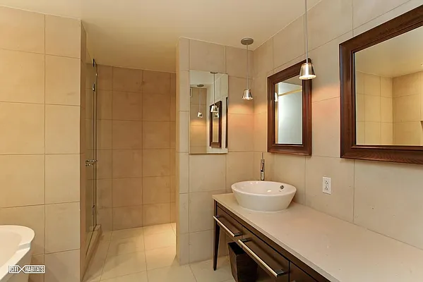 Rented by Citi Habitats | media 12