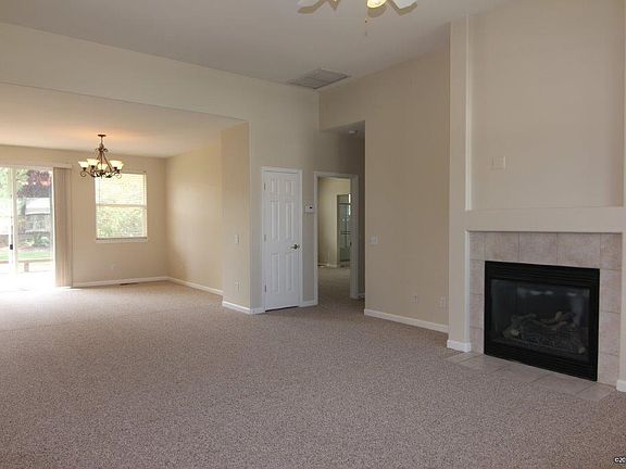 2nd image of 1257 Sierra Vista Dr