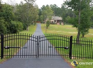 18648 E River Rd S, Silverhill, AL 36576