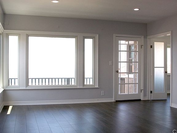 4th image of 2917 Crest Dr #A