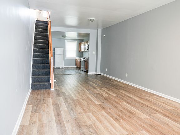 2nd image of 2695 Wilkens Ave