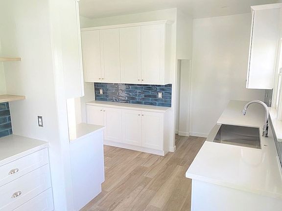 3rd image of 2518-2522 4th St #2518