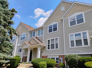 1166 Georgetown Way, Vernon Hills, IL 60061