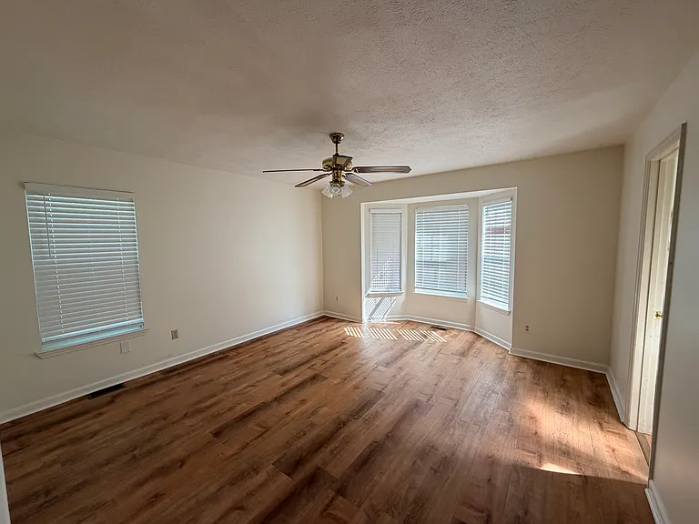 184 Gaskins Rd — Photo 9