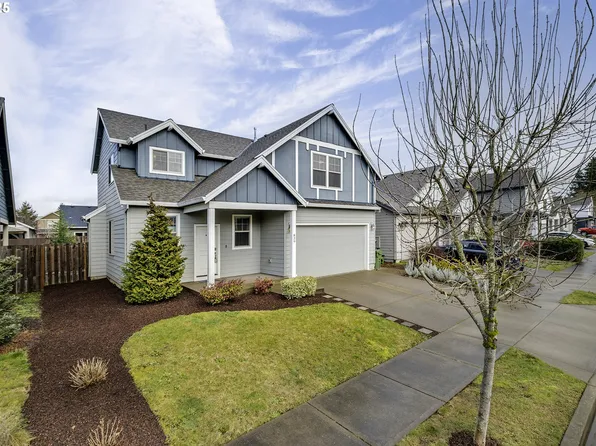 839 S Corinne Dr, Newberg, OR 97132