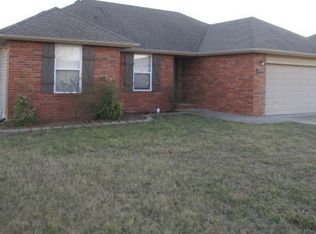 151 Pinyon Ave, Rogersville, MO 65742