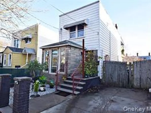 153-54 Foch Boulevard, Jamaica, NY 11434