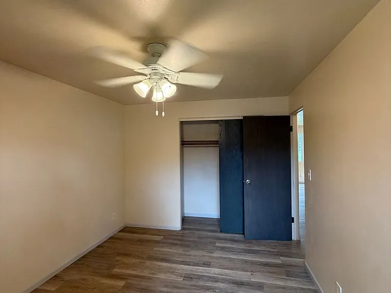 3309 E Edgemere Dr — Photo 3