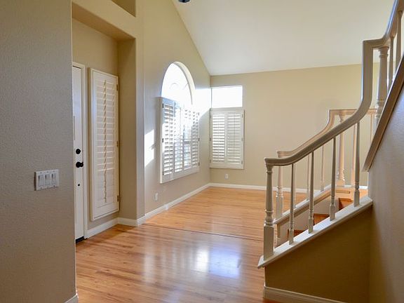 2nd image of 8640 E Windsong Dr