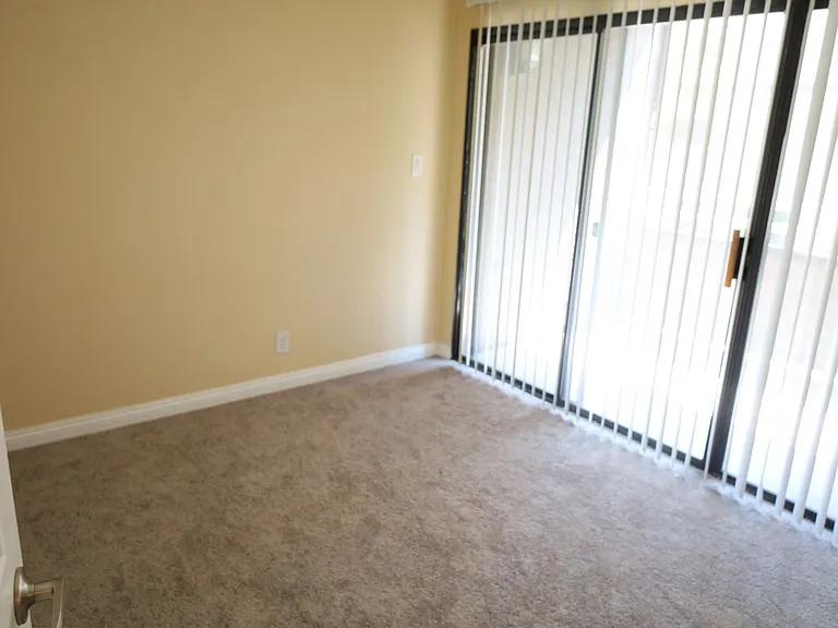 5002 S Rainbow Blvd #103 — Photo 10