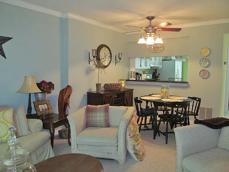 2410 Barnside Cir — Photo 5