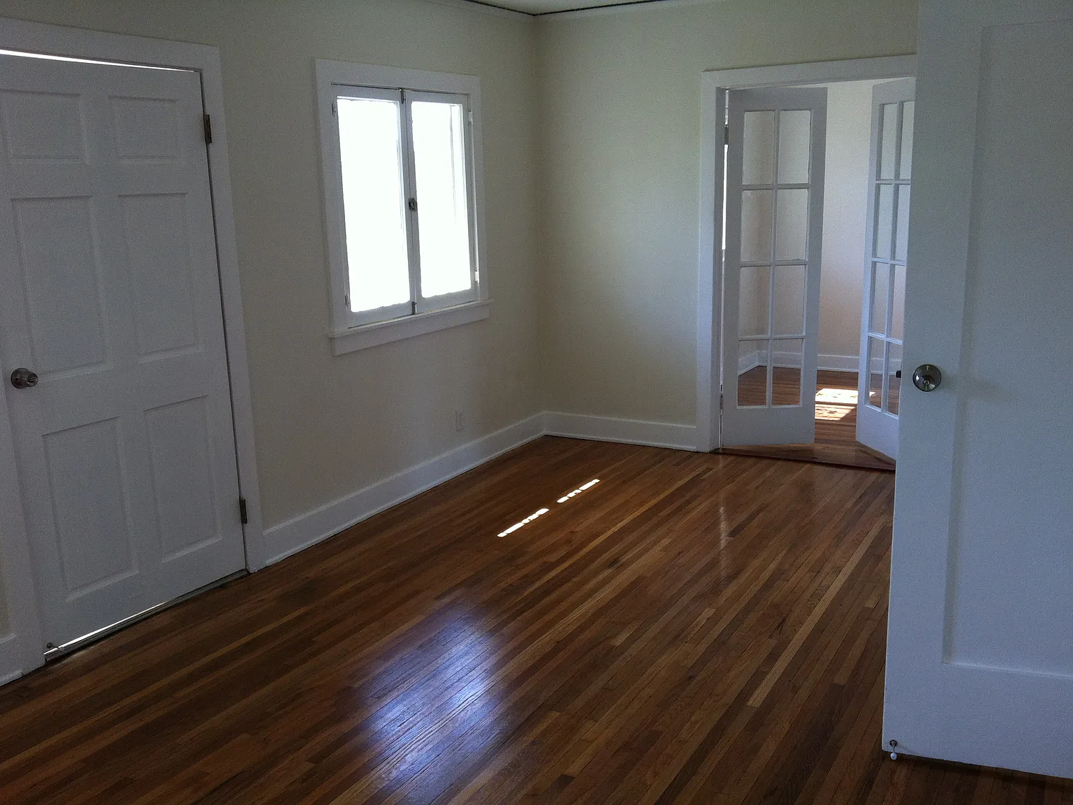 2 bed, 1000 sqft, $2,750 — Photo 3