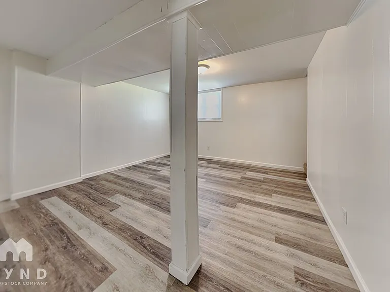 2270 Cardston Dr — Photo 6