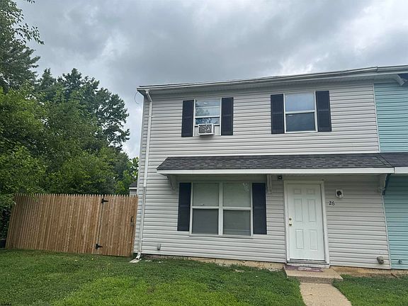 4th image of 26 Locust Ct