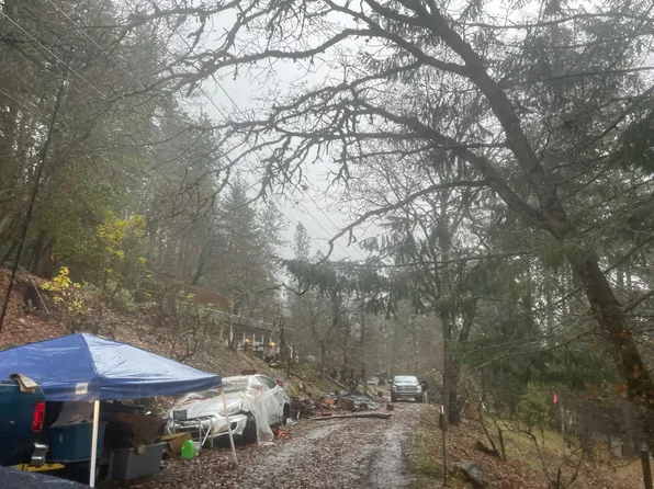 6978 N Applegate Rd, Grants Pass, OR 97527