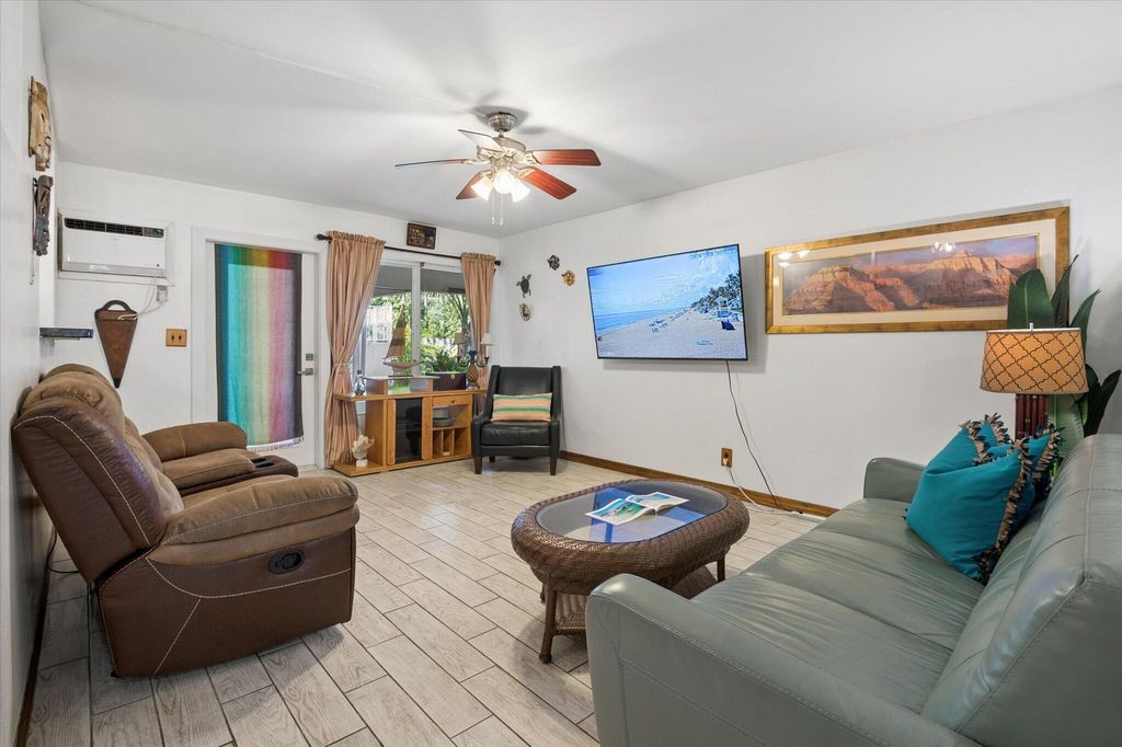 2501 N Ocean Blvd APT 8, photo 2