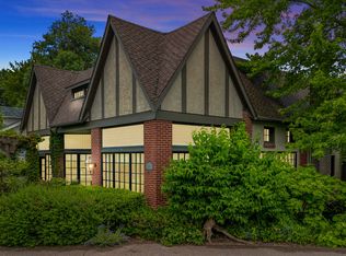 14950 Lakeside Rd, Lakeside, MI 49116