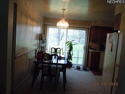 4th image of 3256 N Wendover Cir