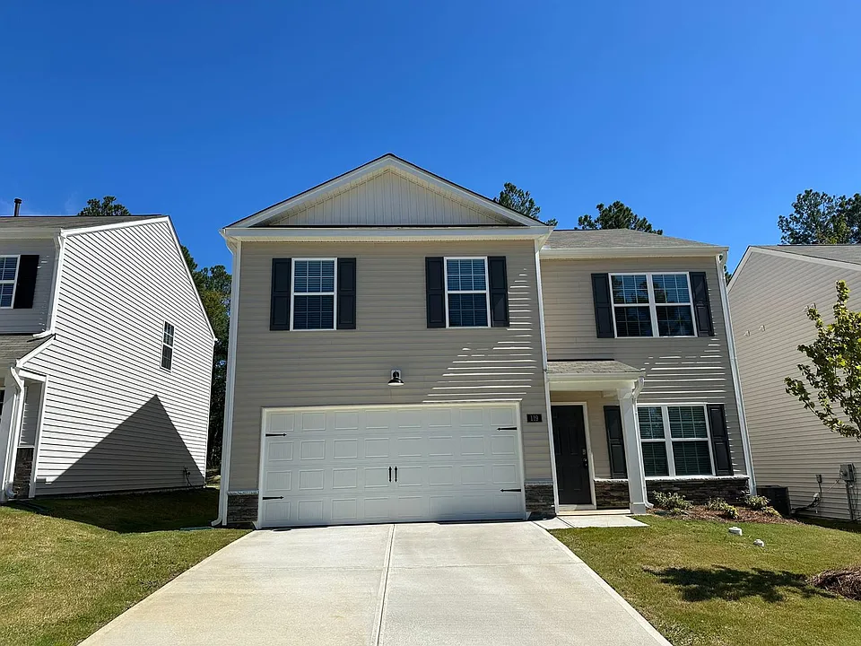119 Palm Dr