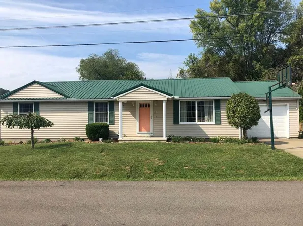 60 Wilson St, Minford, OH 45653