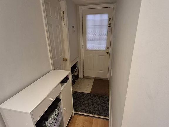 2nd image of 55 Sassafras Cir #Basement