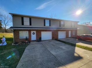 2211 Stahl Rd, Akron, OH 44319