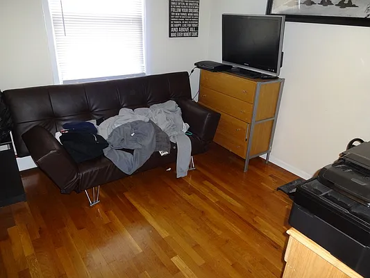 Rented by Page Real Estate | media 31