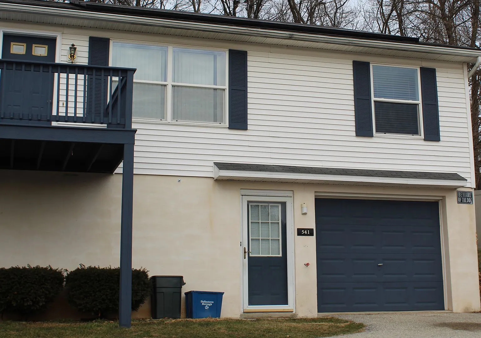 Semi-Detached Duplex in Dallastown — Photo 1
