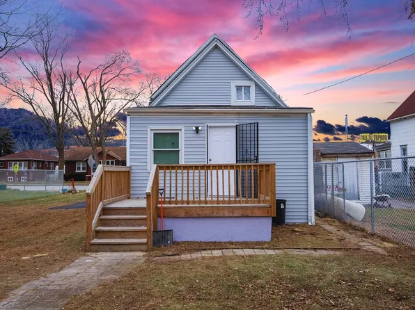 17068 Wood St, Hazel Crest, IL 60429