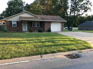 401 Eissler Rd, Evansville, IN 47711