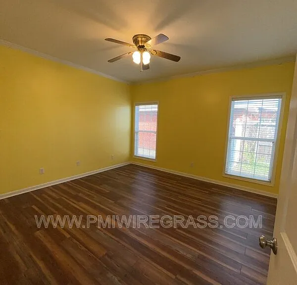 249 Windsor Garden Dr — Photo 38