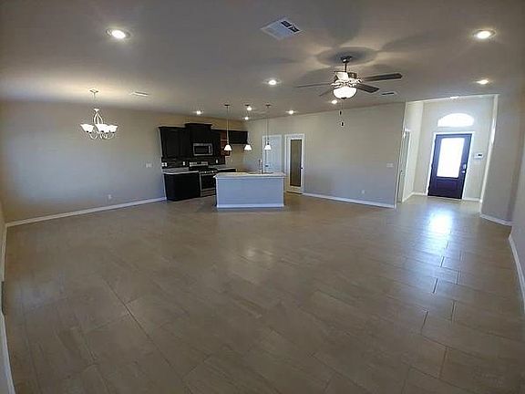 3rd image of 760 Gold Beach Dr