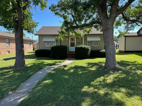 2106 Madison St, Great Bend, KS 67530