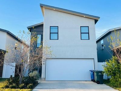 204 Deer Path Loop, Laredo, TX, 78045