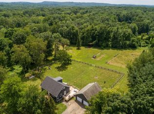 28 Lasher Dr, Elizaville, NY 12523