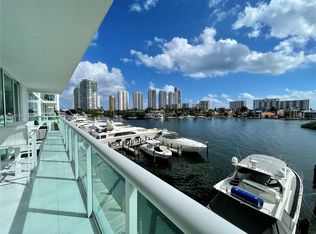 400 Sunny Isles Blvd #305, Sunny Isles Beach, FL 33160