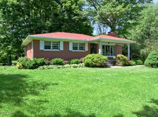7020 Greenwood Rd, Louisville, KY 40258