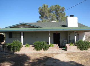 24275 Shoshone Rd, Apple Valley, CA 92307