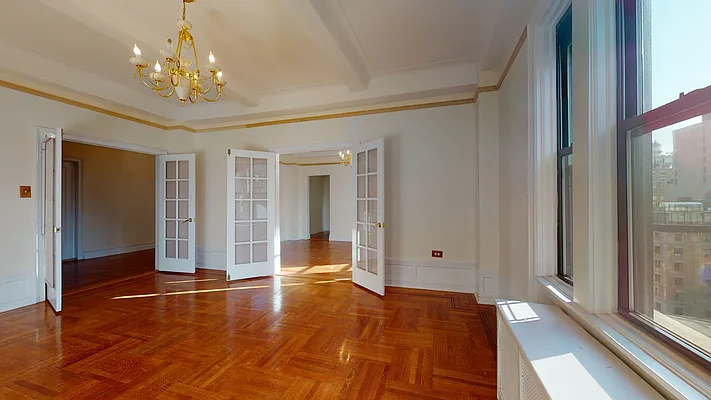 Rented by Bond New York | media 50